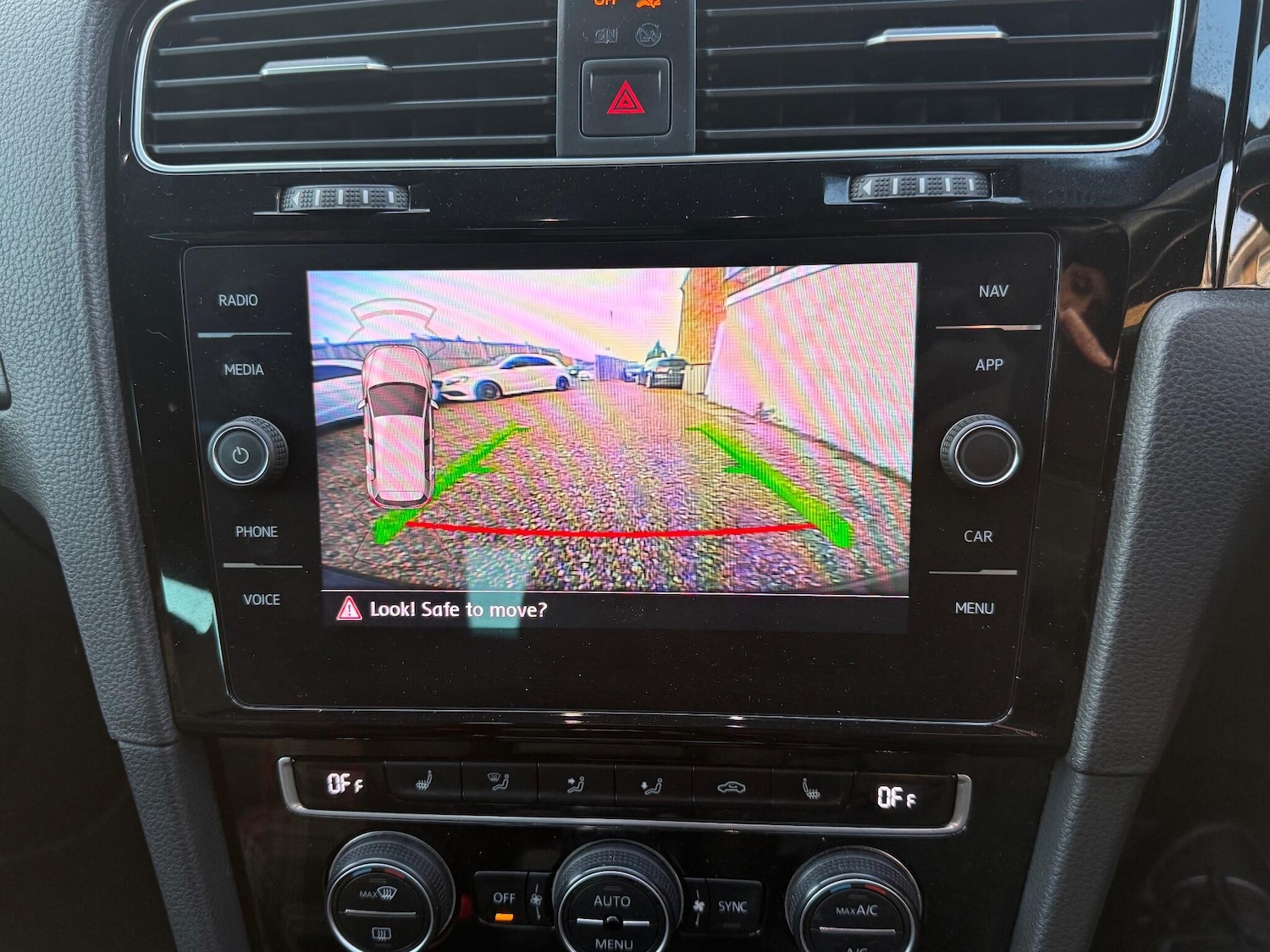 Used Volkswagen Golf 2019 for sale - 77074230: Photo 26