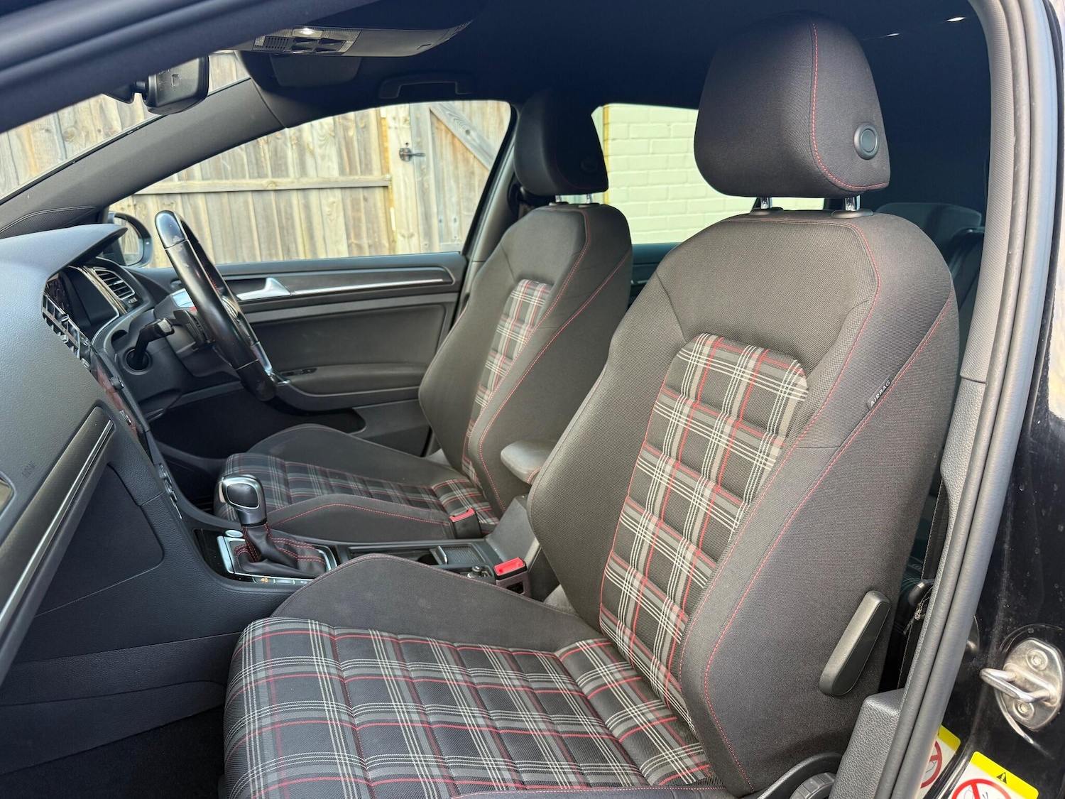 Used Volkswagen Golf 2019 for sale - 77074230: Photo 41