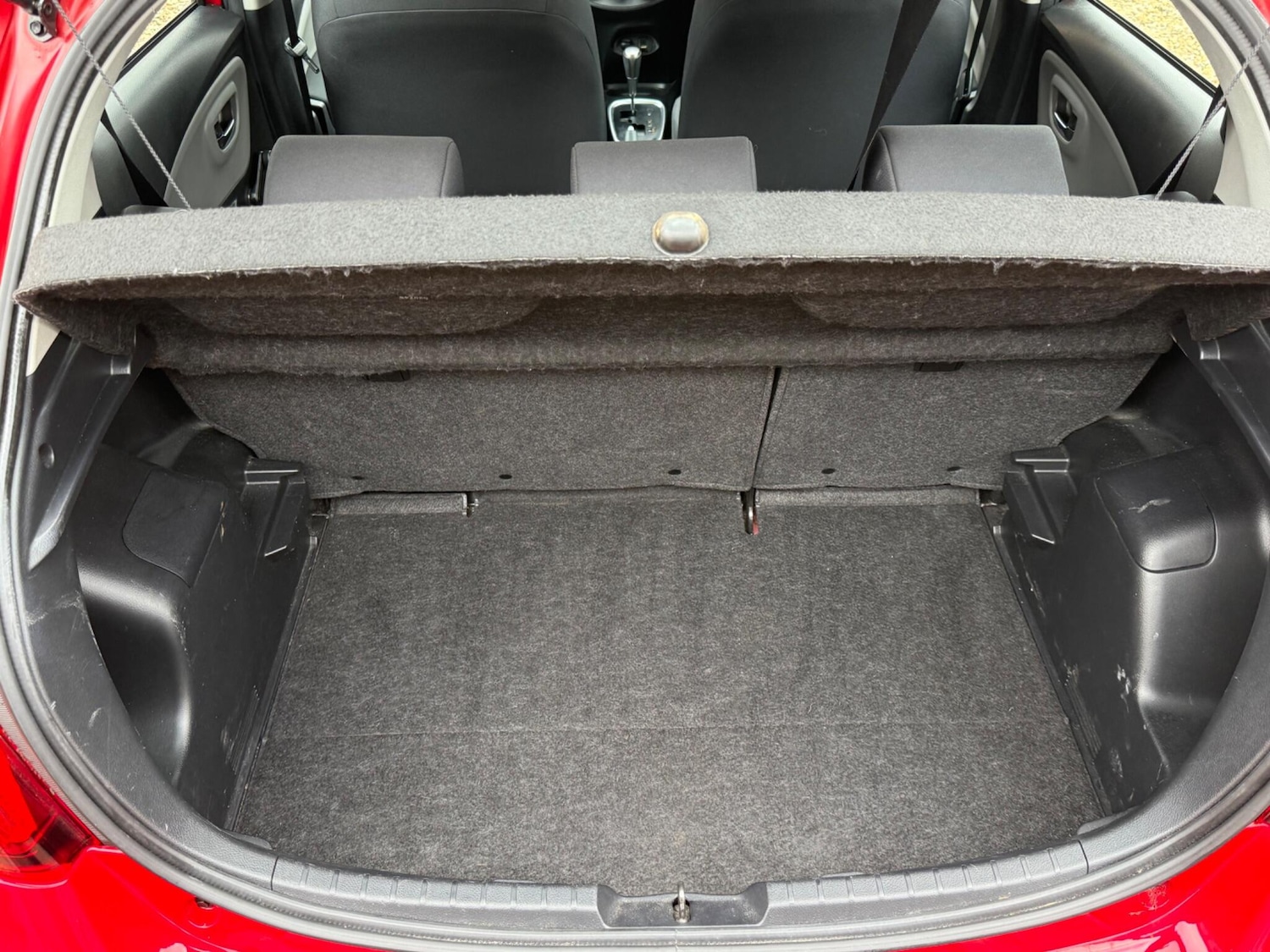 Used Toyota Yaris 2014 for sale - 76781126: Photo 23