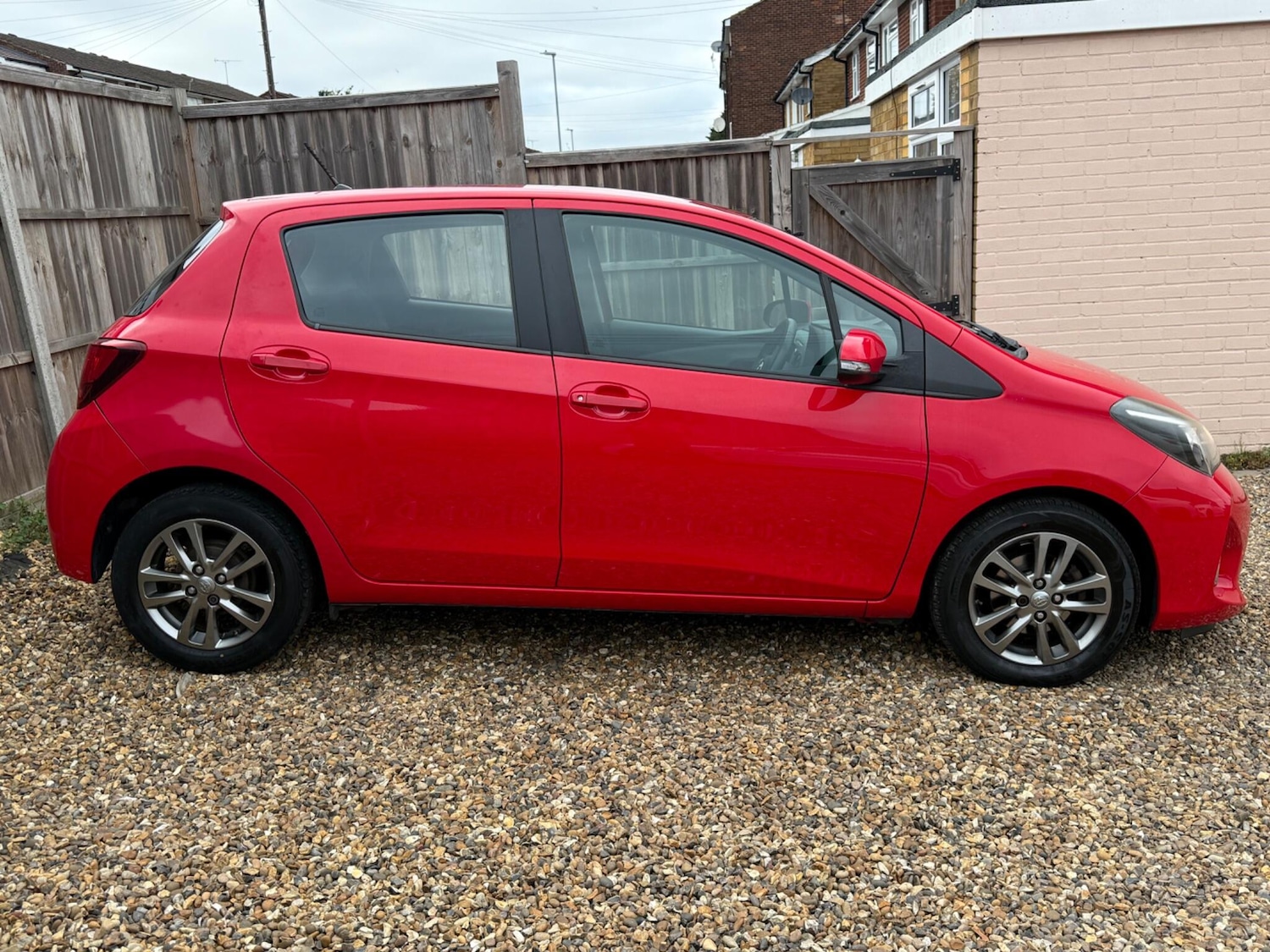 Used Toyota Yaris 2014 for sale - 76781126: Photo 3