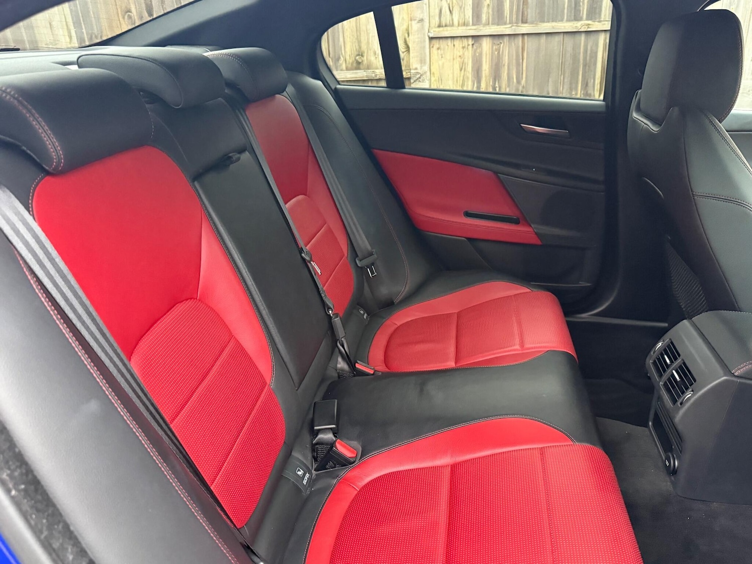 Used Jaguar XE 2016 for sale - 77040505: Photo 25