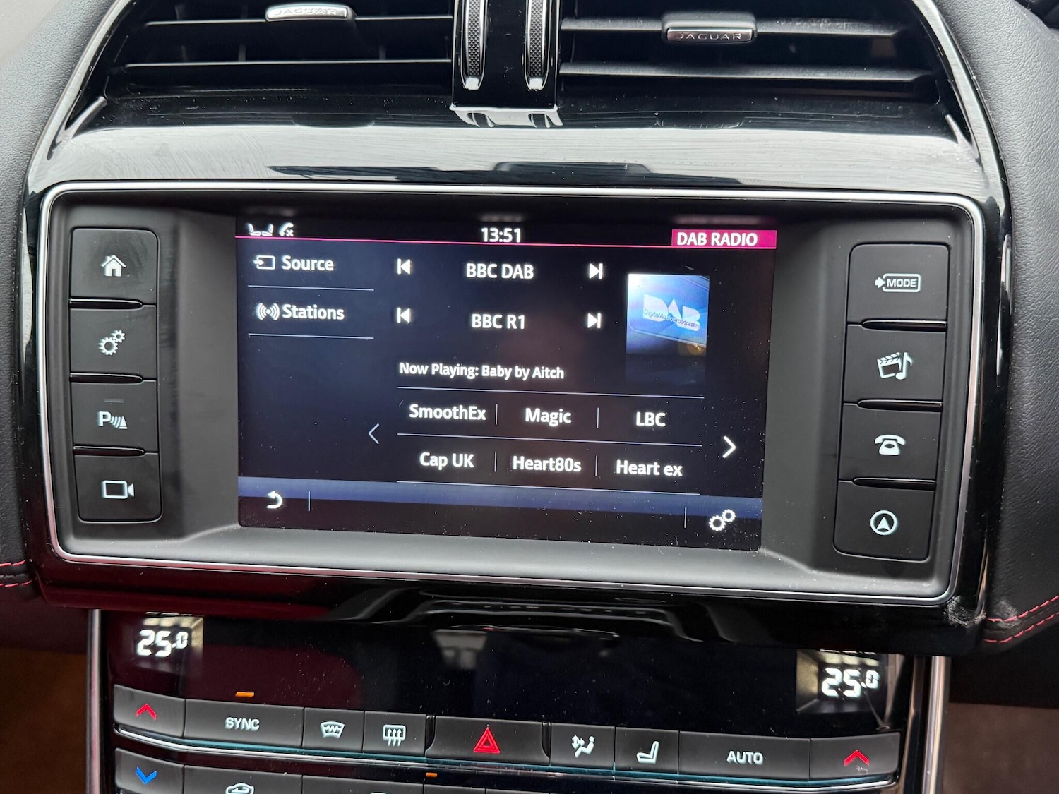 Used Jaguar XE 2016 for sale - 77040505: Photo 38