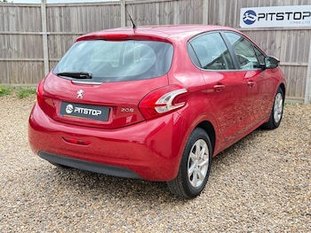 Used Peugeot 208 2013 for sale - 78292075: Photo