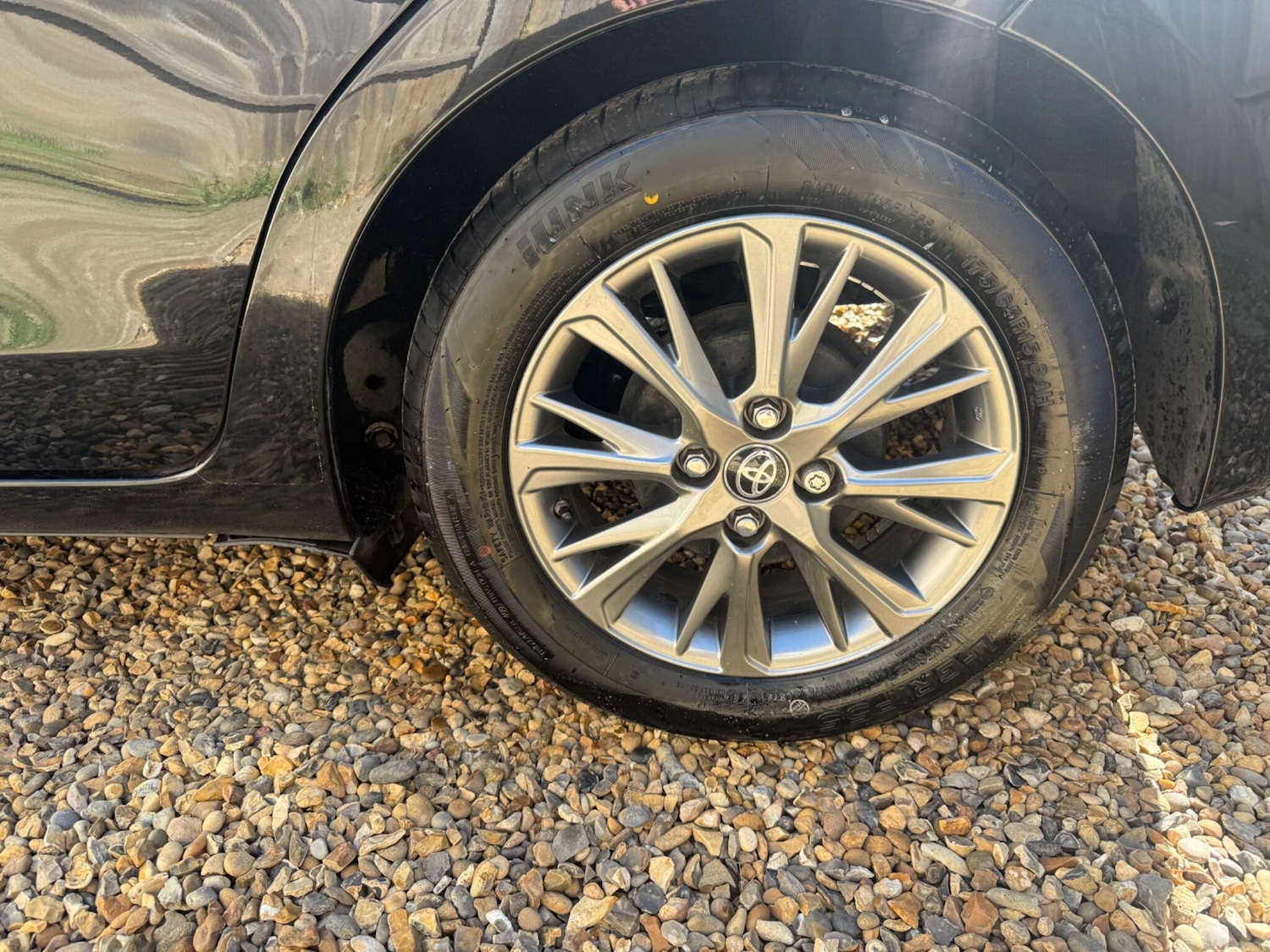 Used Toyota Yaris 2017 for sale - 78219986: Photo 16