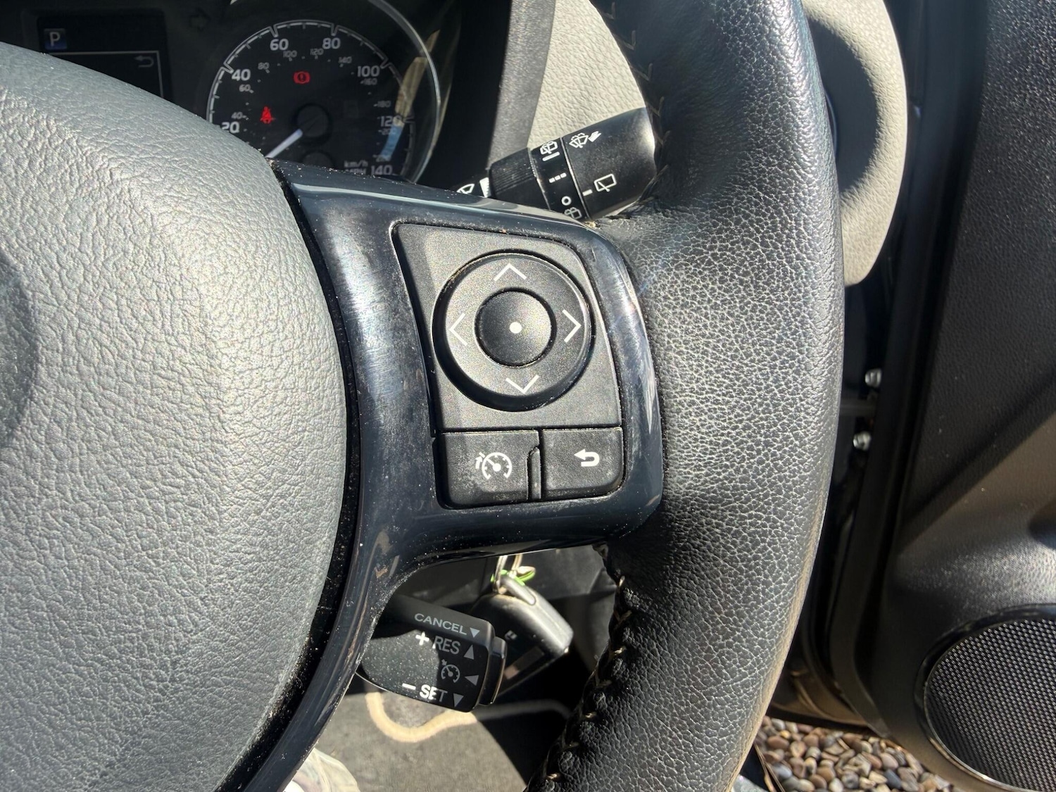 Used Toyota Yaris 2017 for sale - 78219986: Photo 29