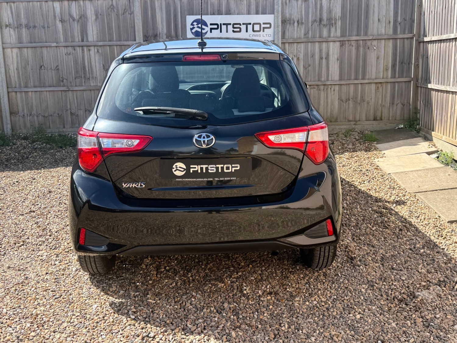 Used Toyota Yaris 2017 for sale - 78219986: Photo 6