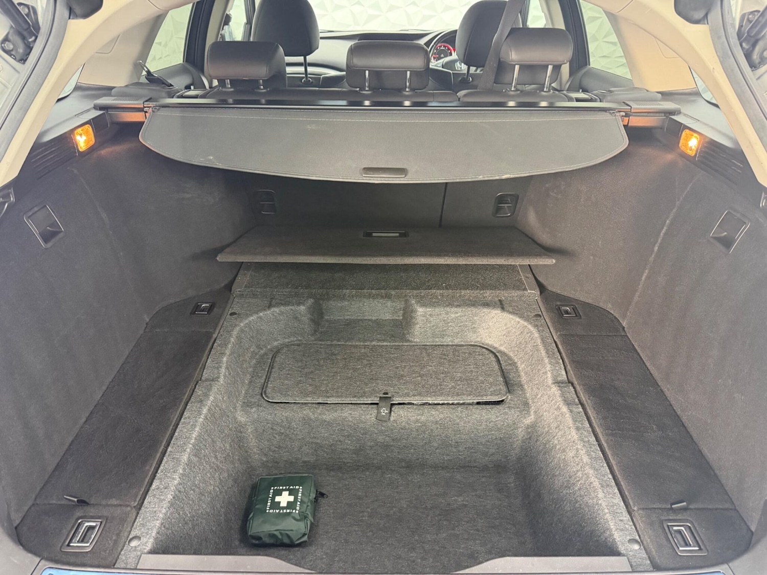 Used Honda Accord 2014 for sale - 77625666: Photo 15