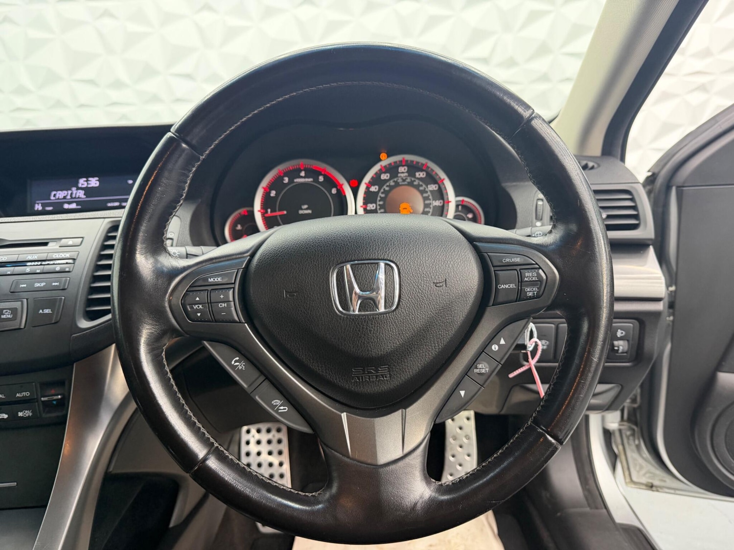 Used Honda Accord 2014 for sale - 77625666: Photo 21