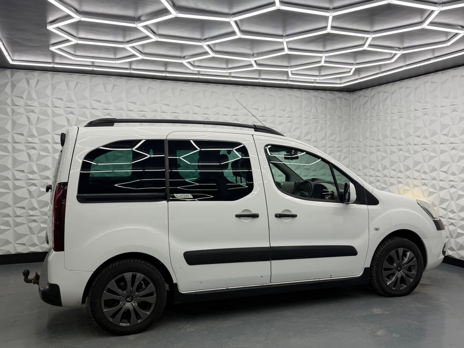 Used Citroen Berlingo Multispace 2014 for sale - 77613839: Photo 11