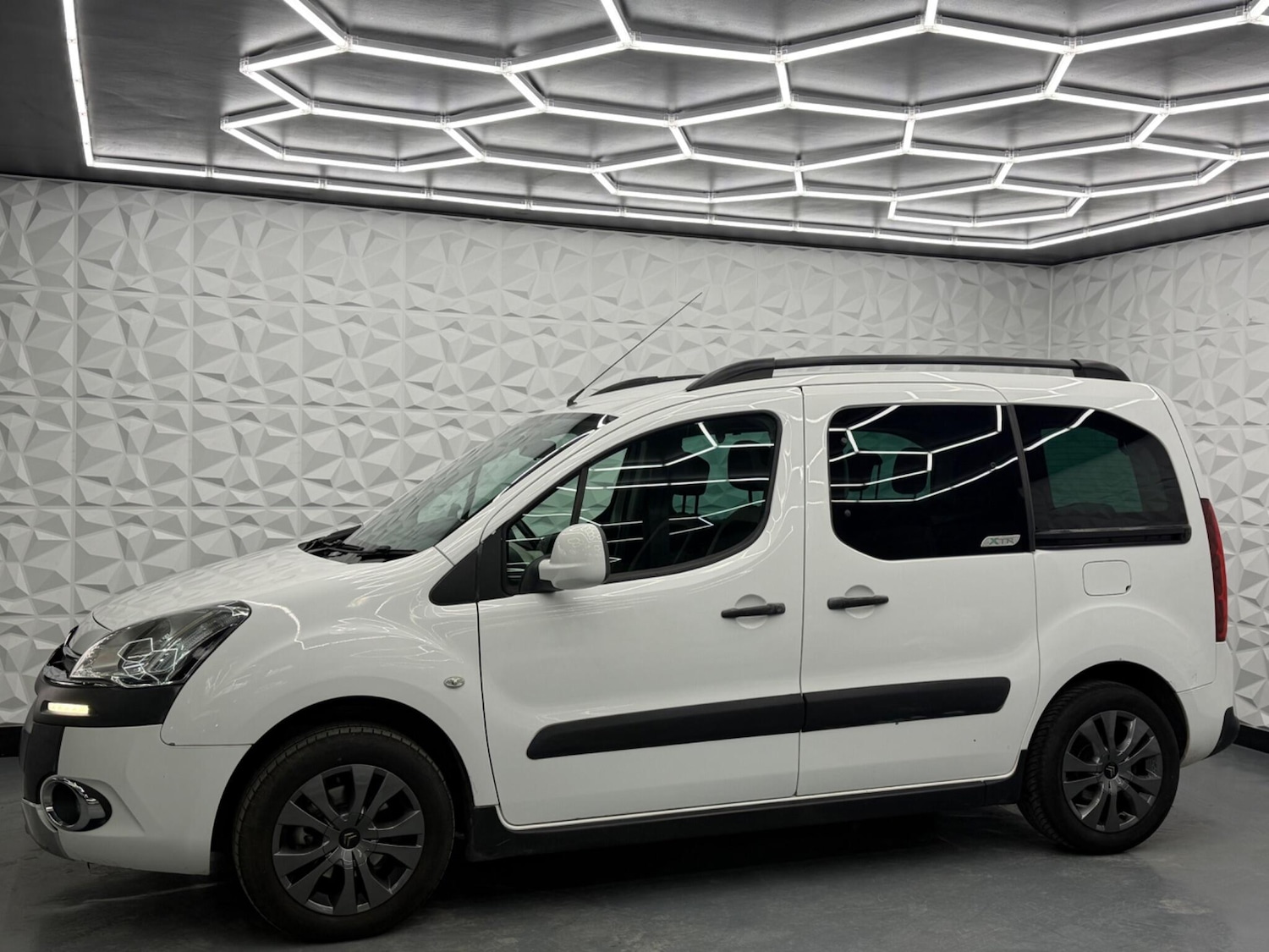 Used Citroen Berlingo Multispace 2014 for sale - 77613839: Photo 6