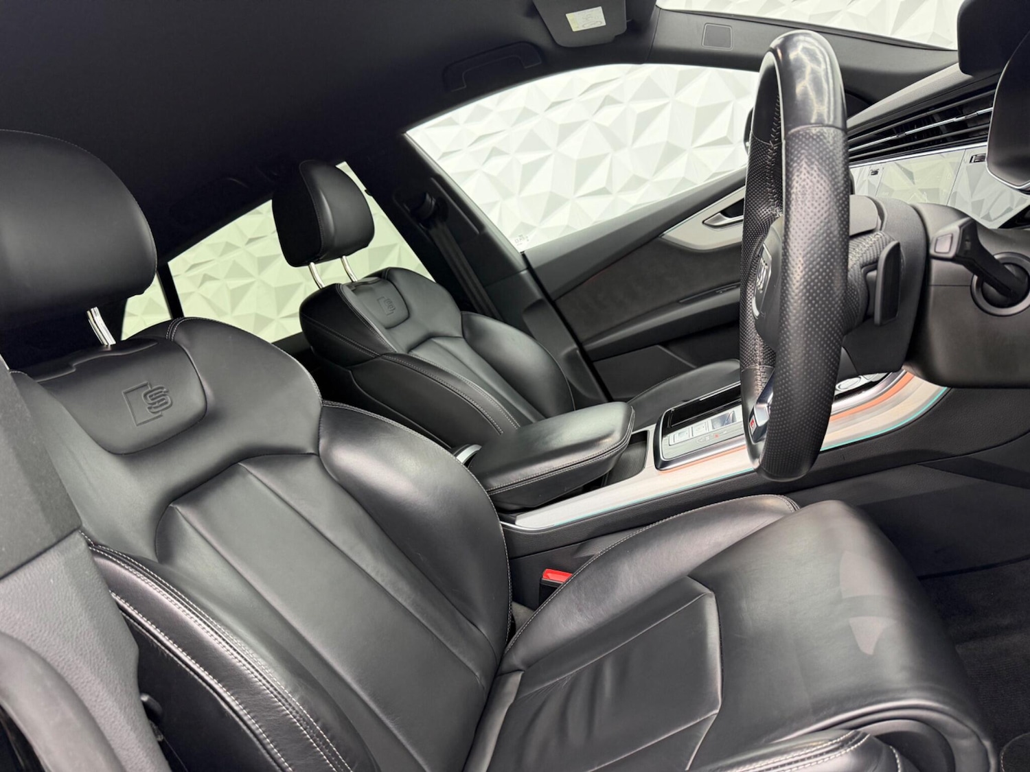 Used Audi Q8 for sale - 78057585: Photo 16