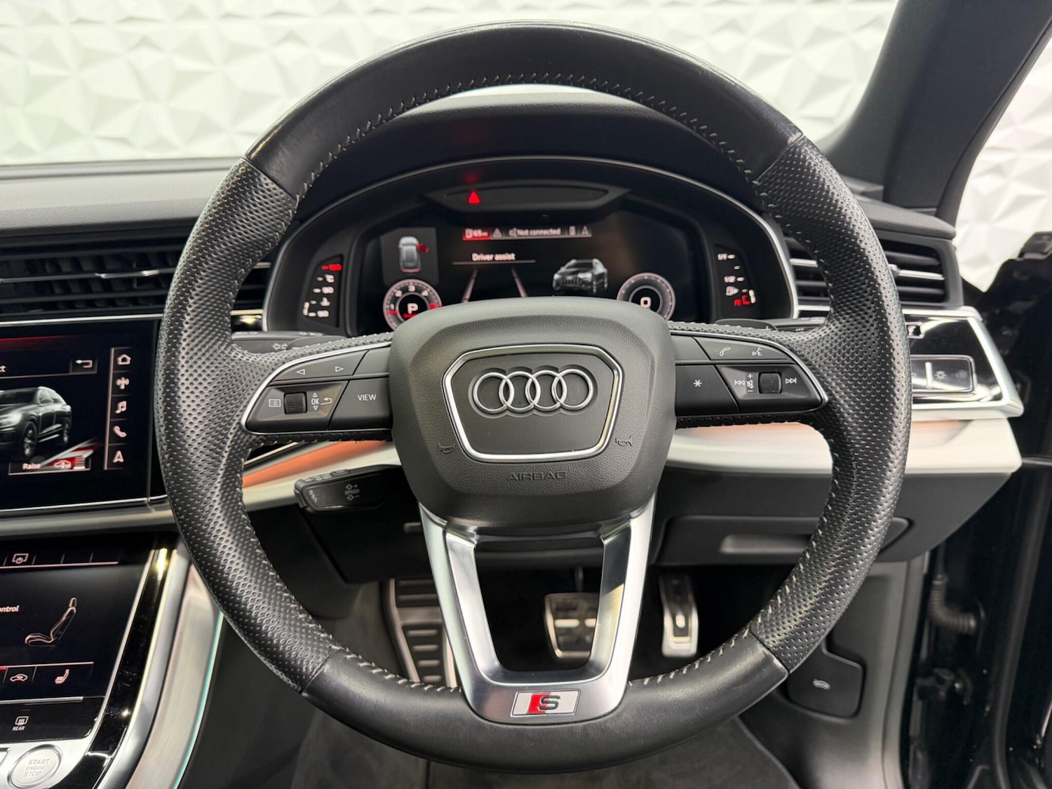 Used Audi Q8 for sale - 78057585: Photo 24