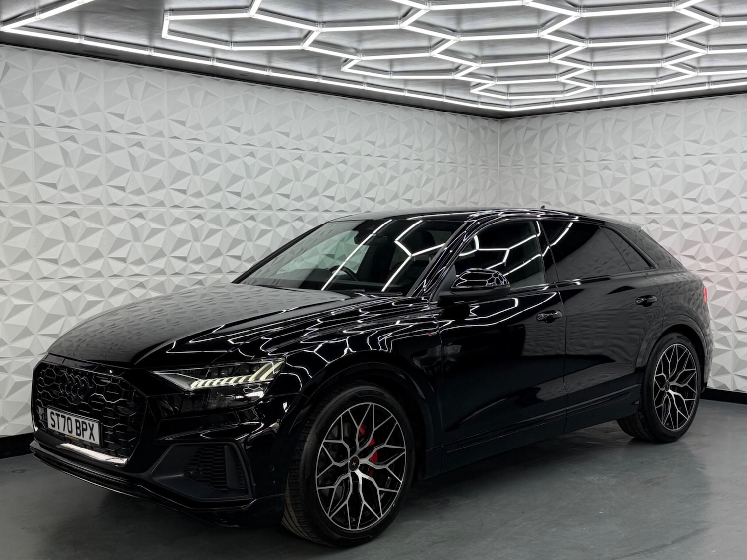 Used Audi Q8 for sale - 78057585: Photo 5