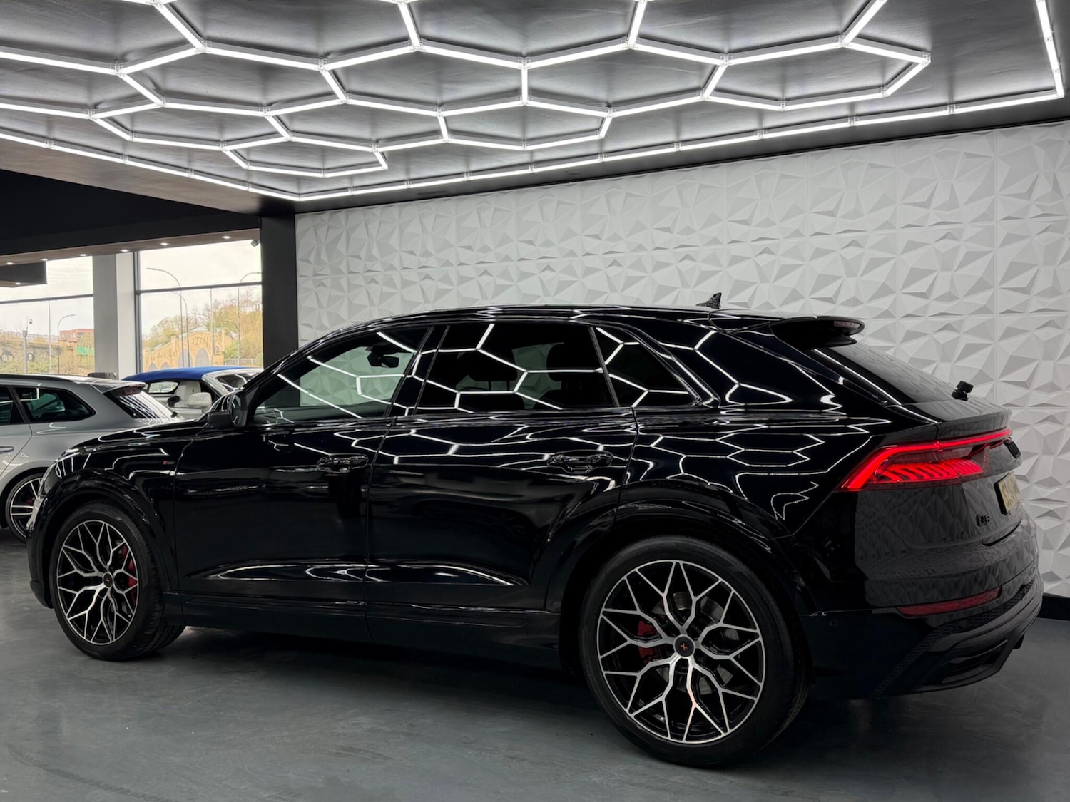 Used Audi Q8 for sale - 78057585: Photo 9