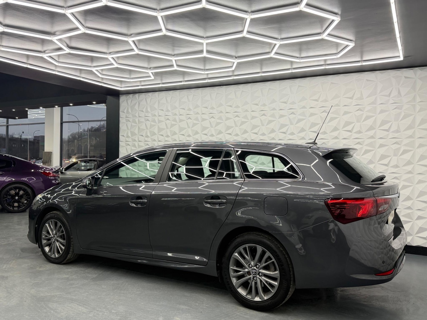 Used Toyota Avensis 2017 for sale - 77612480: Photo 7