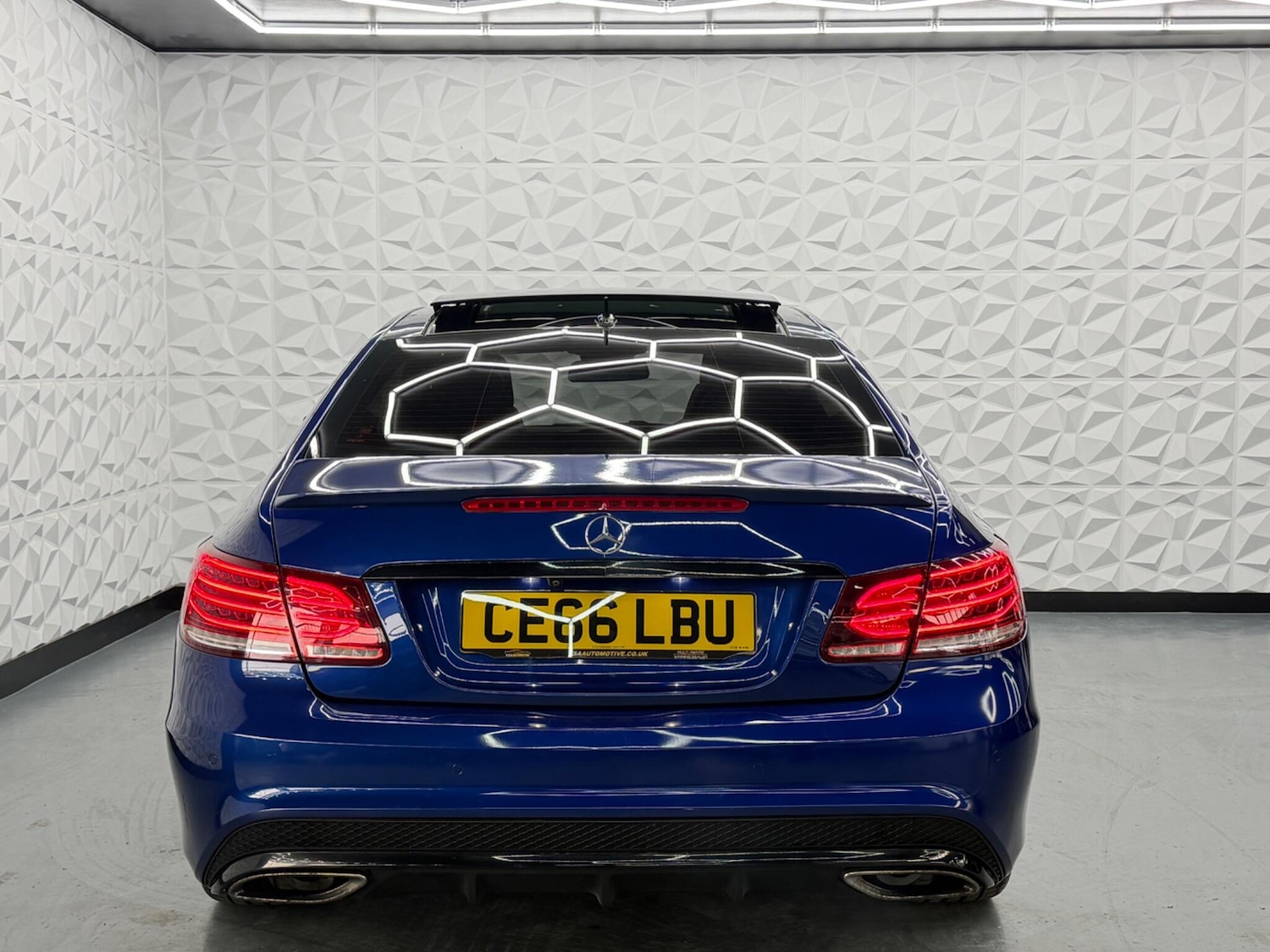 Used Mercedes-Benz E Class 2016 for sale - 77625076: Photo 11