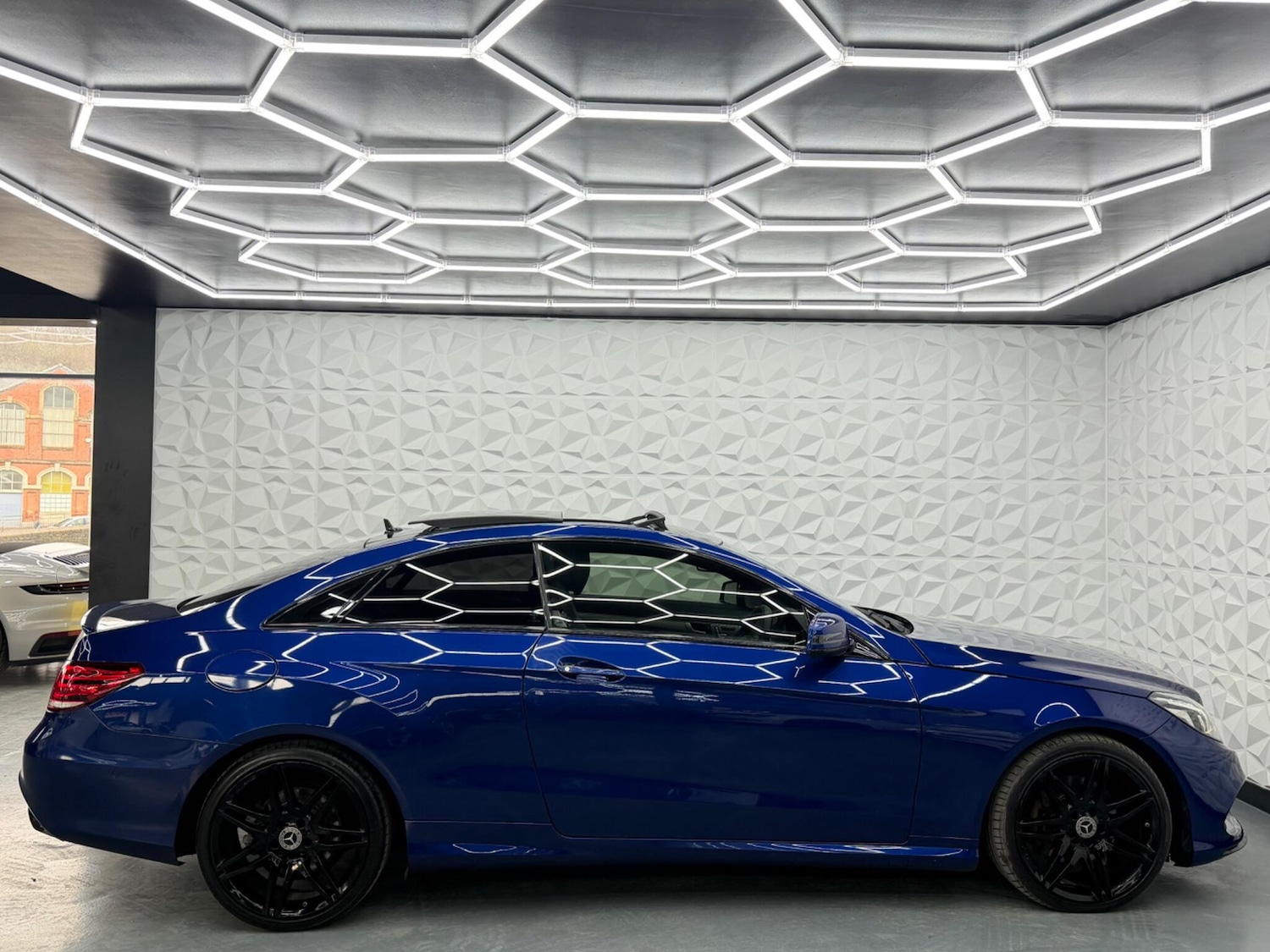 Used Mercedes-Benz E Class 2016 for sale - 77625076: Photo 13