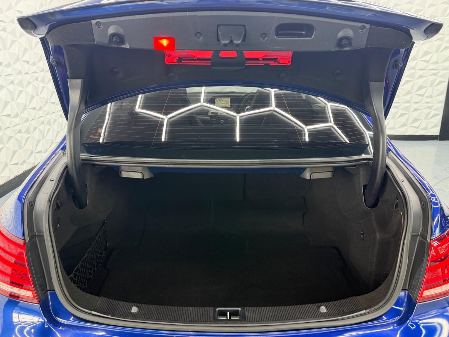 Used Mercedes-Benz E Class 2016 for sale - 77625076: Photo 14