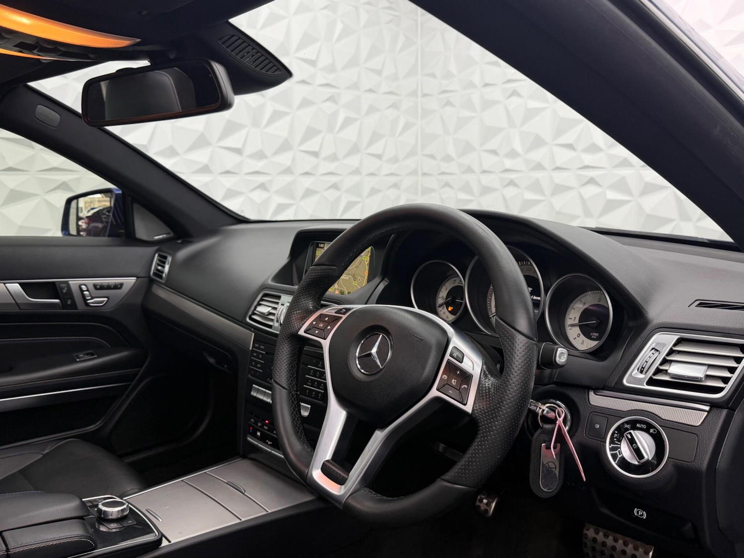 Used Mercedes-Benz E Class 2016 for sale - 77625076: Photo 16