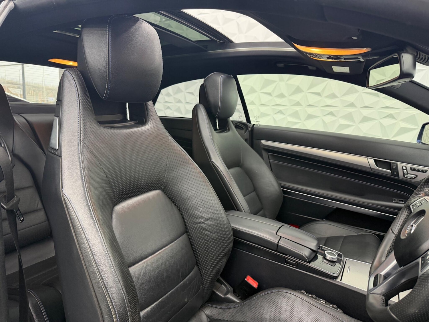 Used Mercedes-Benz E Class 2016 for sale - 77625076: Photo 20