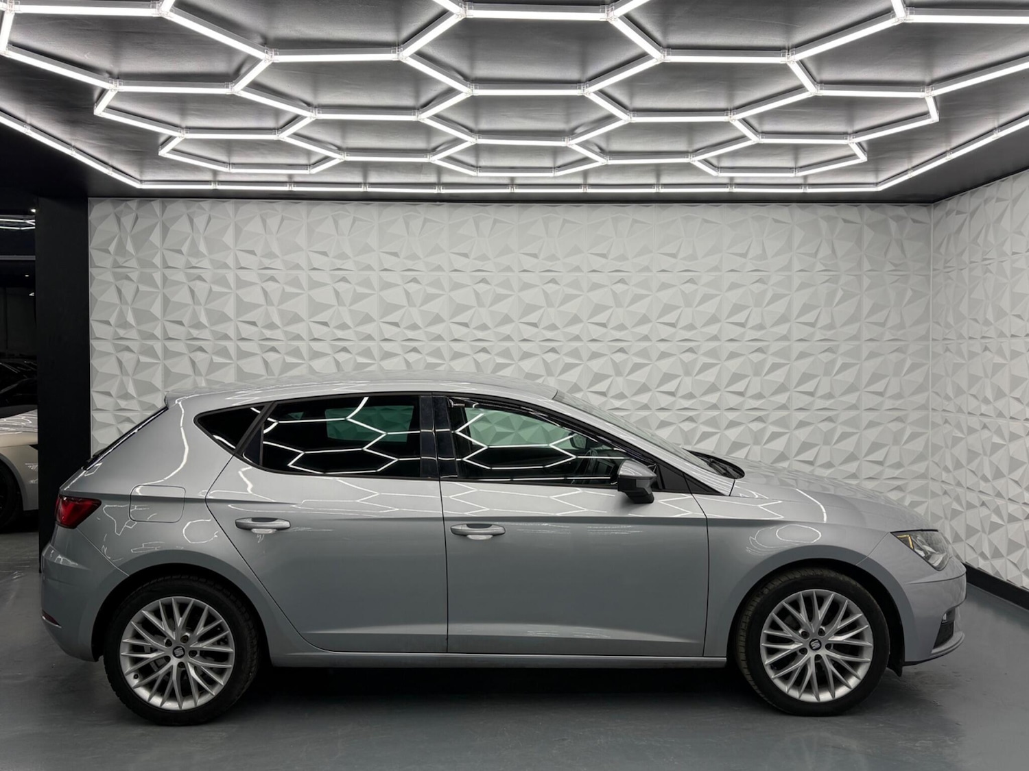 Used SEAT Leon 2018 for sale - 77612216: Photo 11