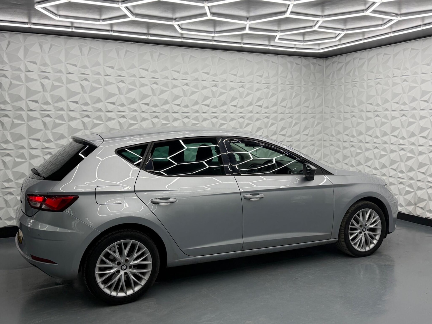 Used SEAT Leon 2018 for sale - 77612216: Photo 12