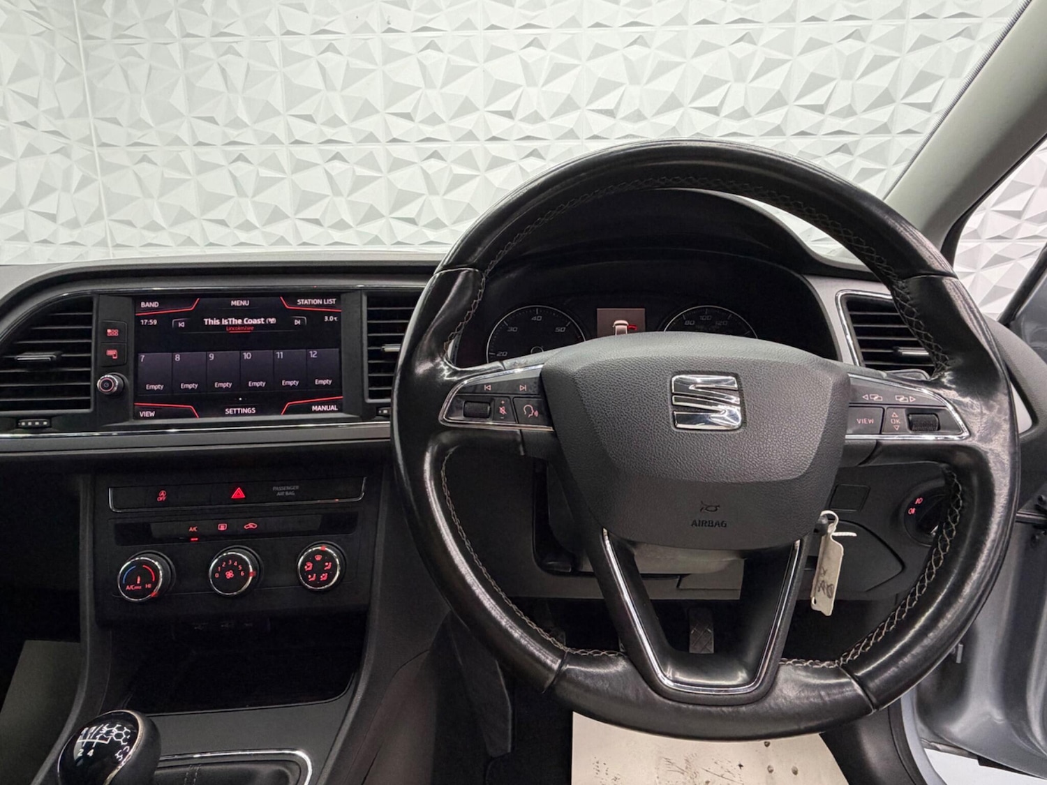 Used SEAT Leon 2018 for sale - 77612216: Photo 16