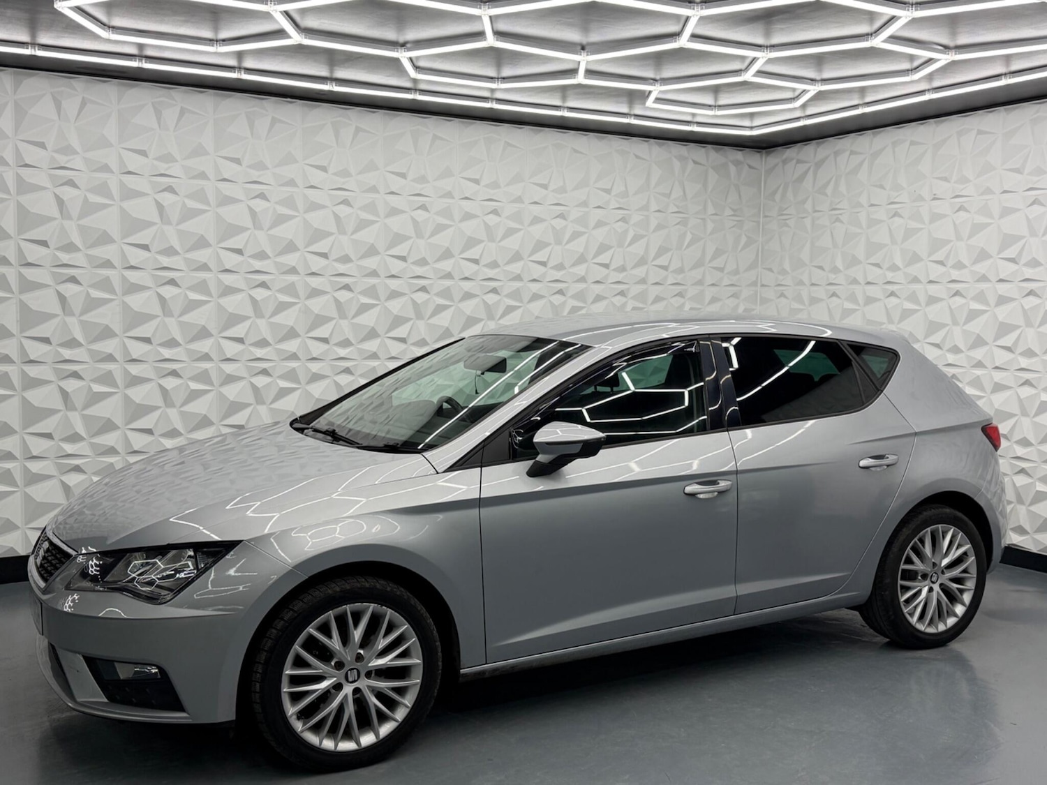 Used SEAT Leon 2018 for sale - 77612216: Photo 6