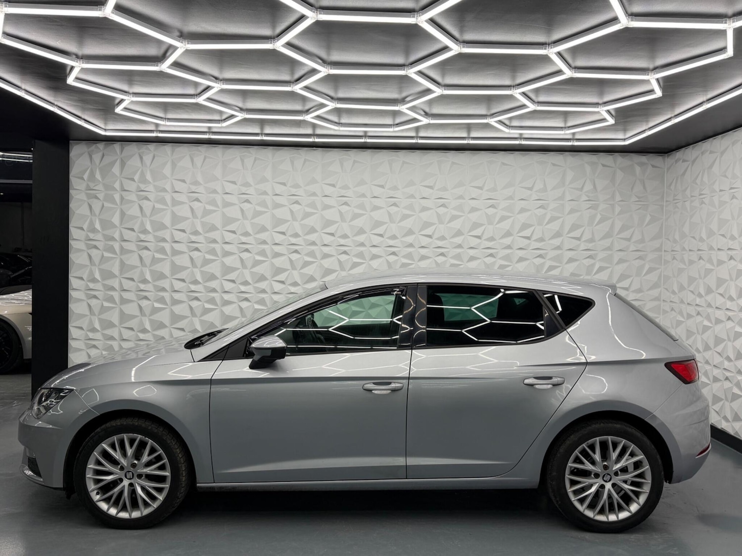 Used SEAT Leon 2018 for sale - 77612216: Photo 7