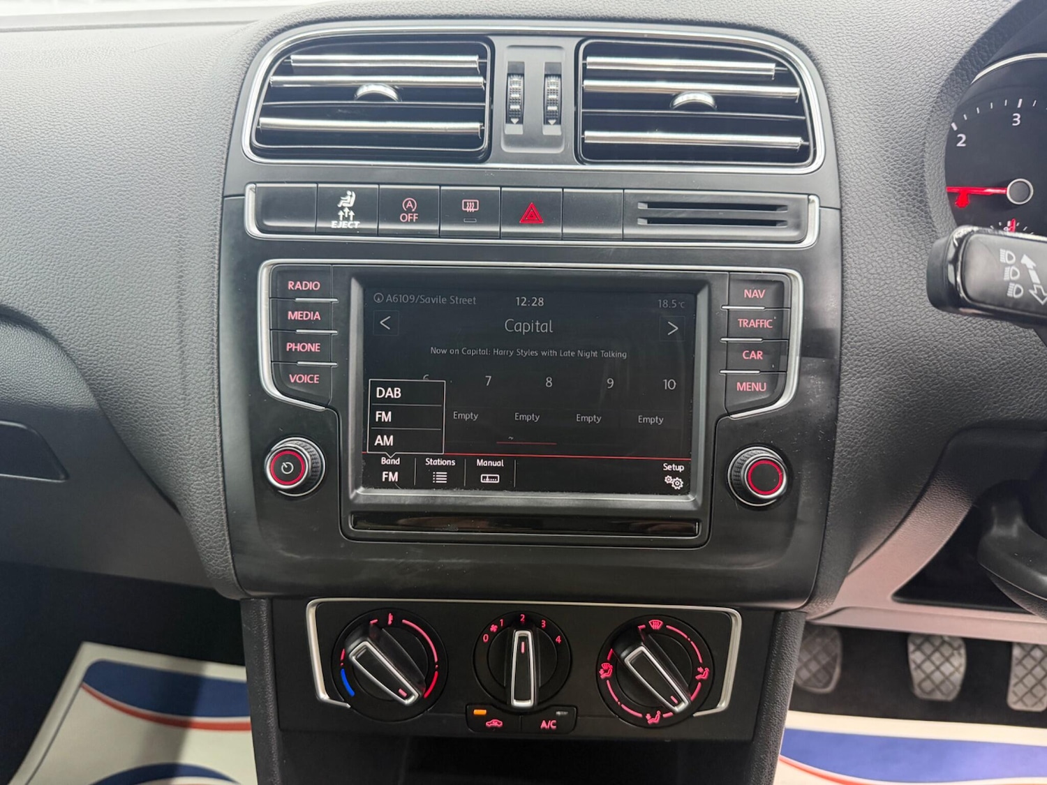 Used Volkswagen Polo 2014 for sale - 77612474: Photo 23