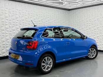 Used Volkswagen Polo 2014 for sale - 77612474: Photo