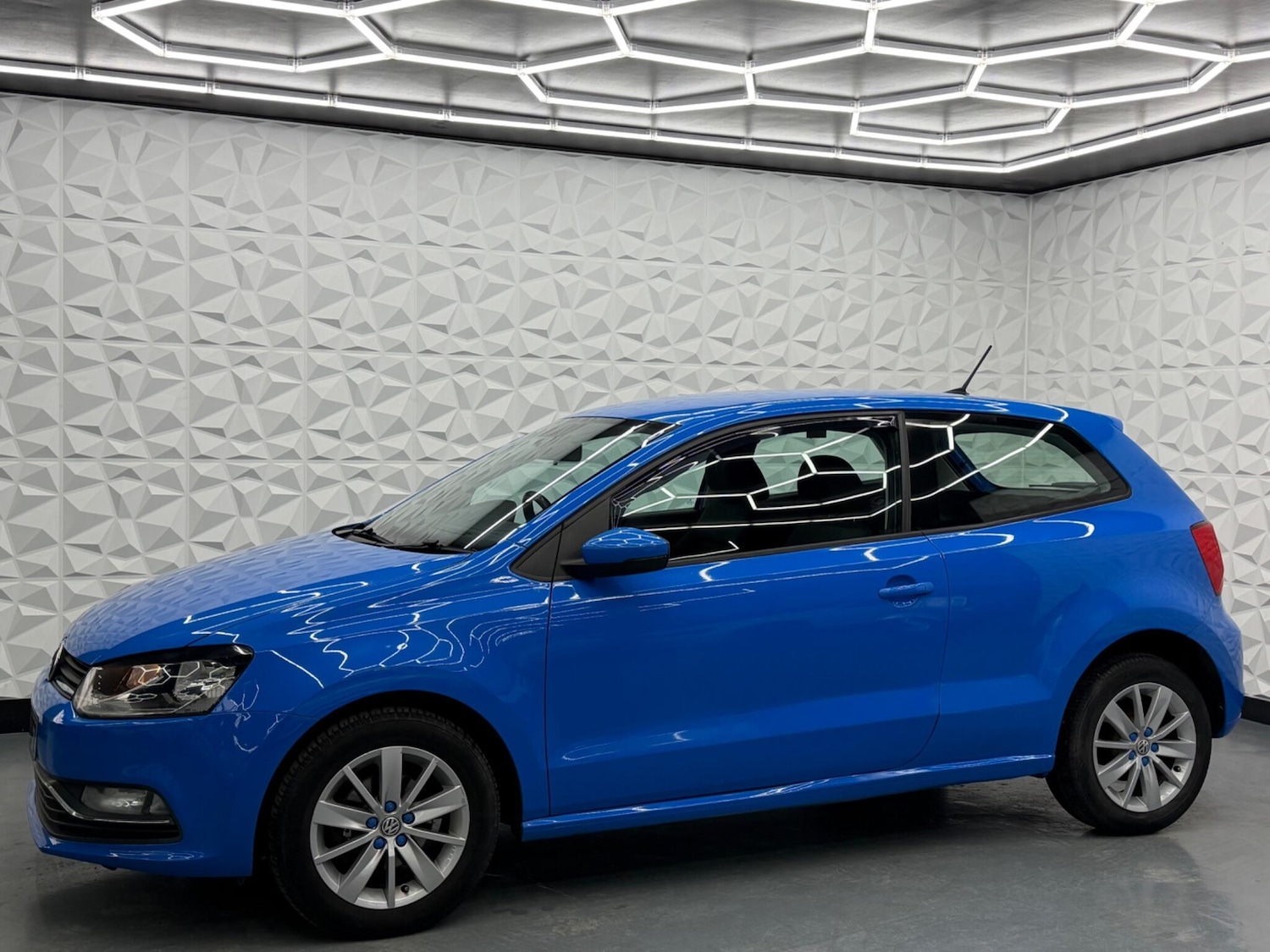 Used Volkswagen Polo 2014 for sale - 77612474: Photo 6