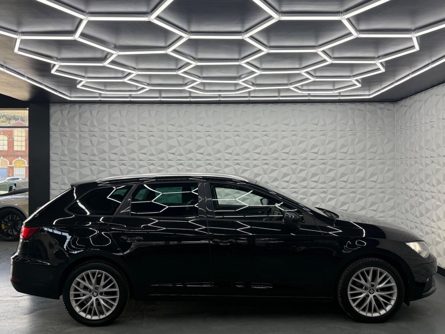 Used SEAT Leon for sale - 77939848: Photo 12