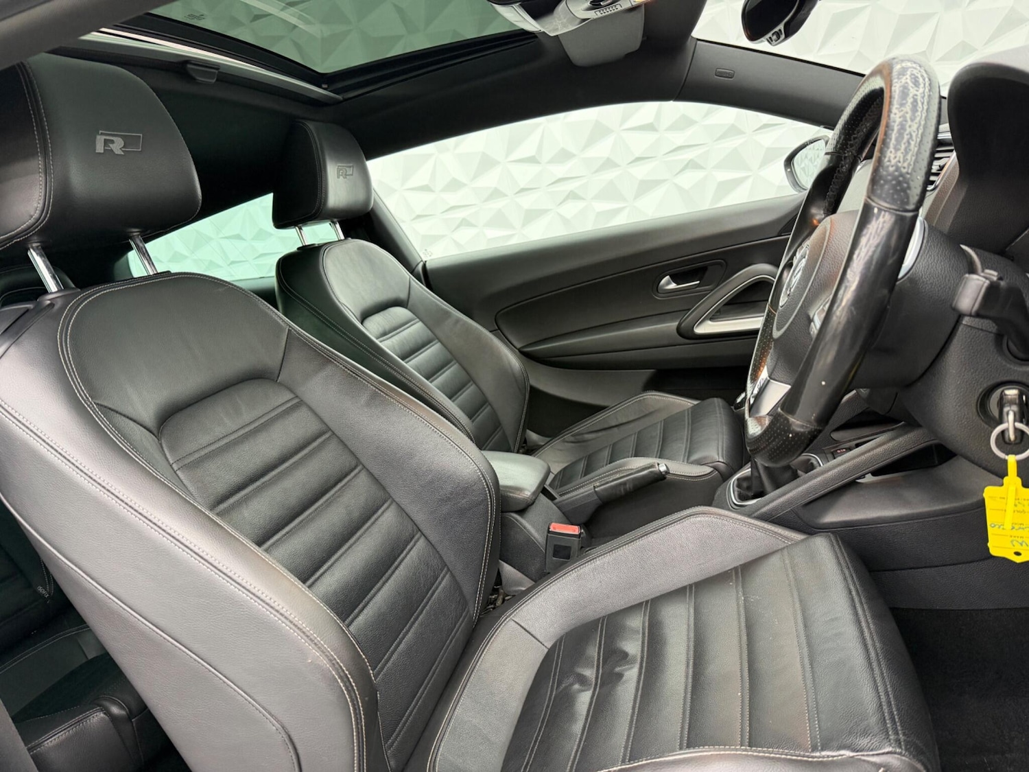 Used Volkswagen Scirocco for sale - 78115041: Photo 16