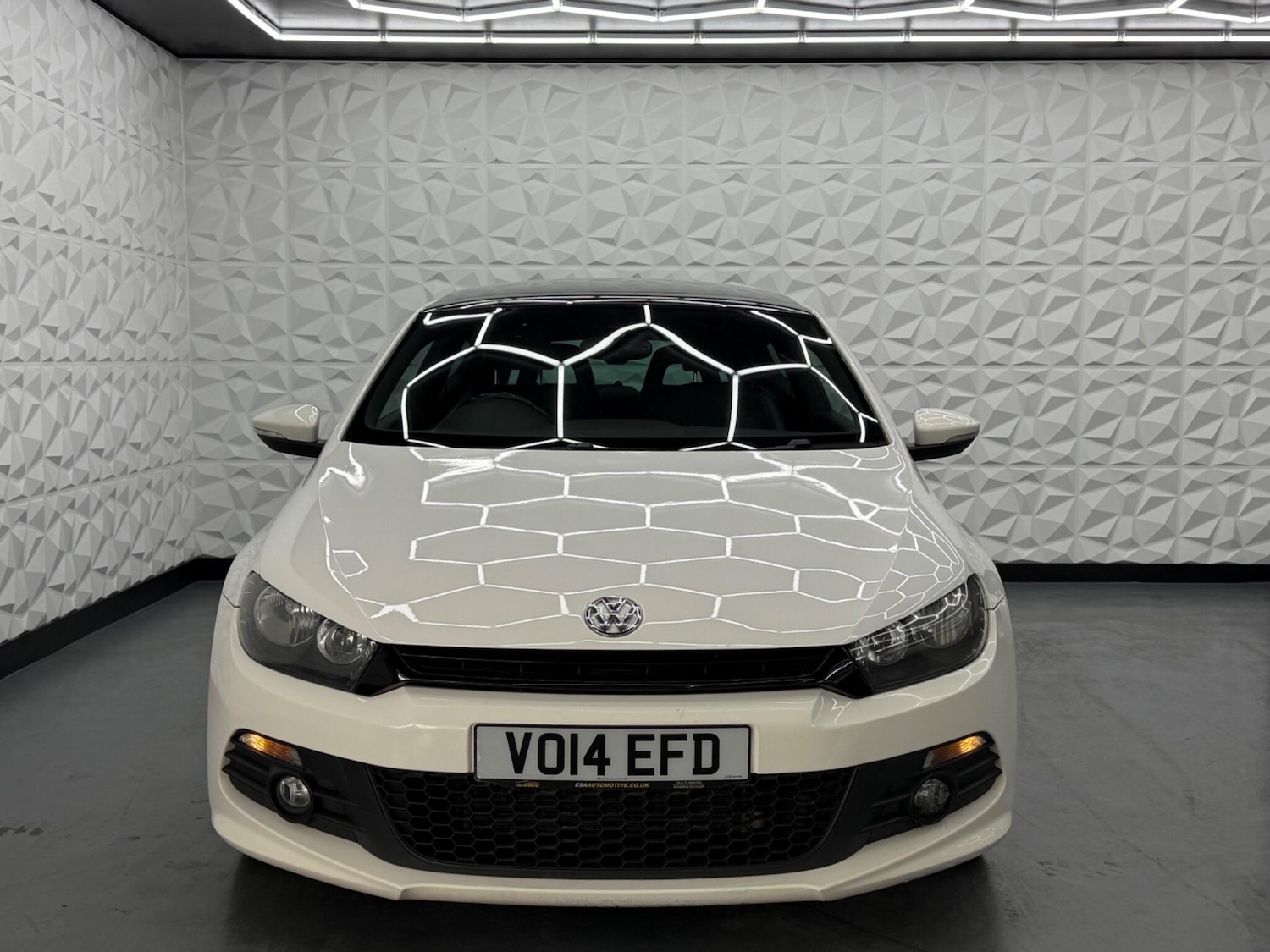 Used Volkswagen Scirocco for sale - 78115041: Photo 4