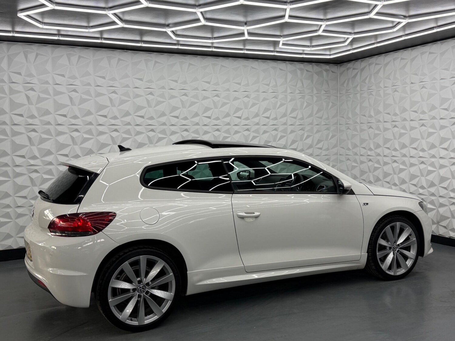 Used Volkswagen Scirocco for sale - 78115041: Photo 9