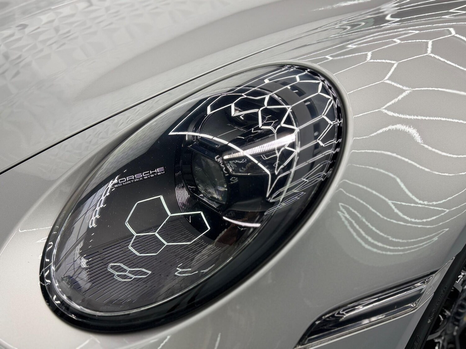 Used Porsche 911 for sale - 77613849: Photo 16