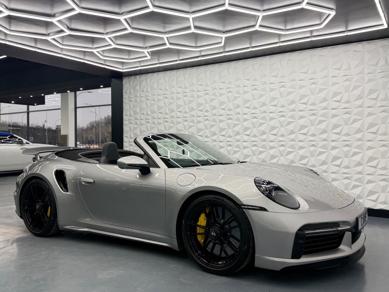 Used Porsche 911 for sale - 77613849: Photo 19