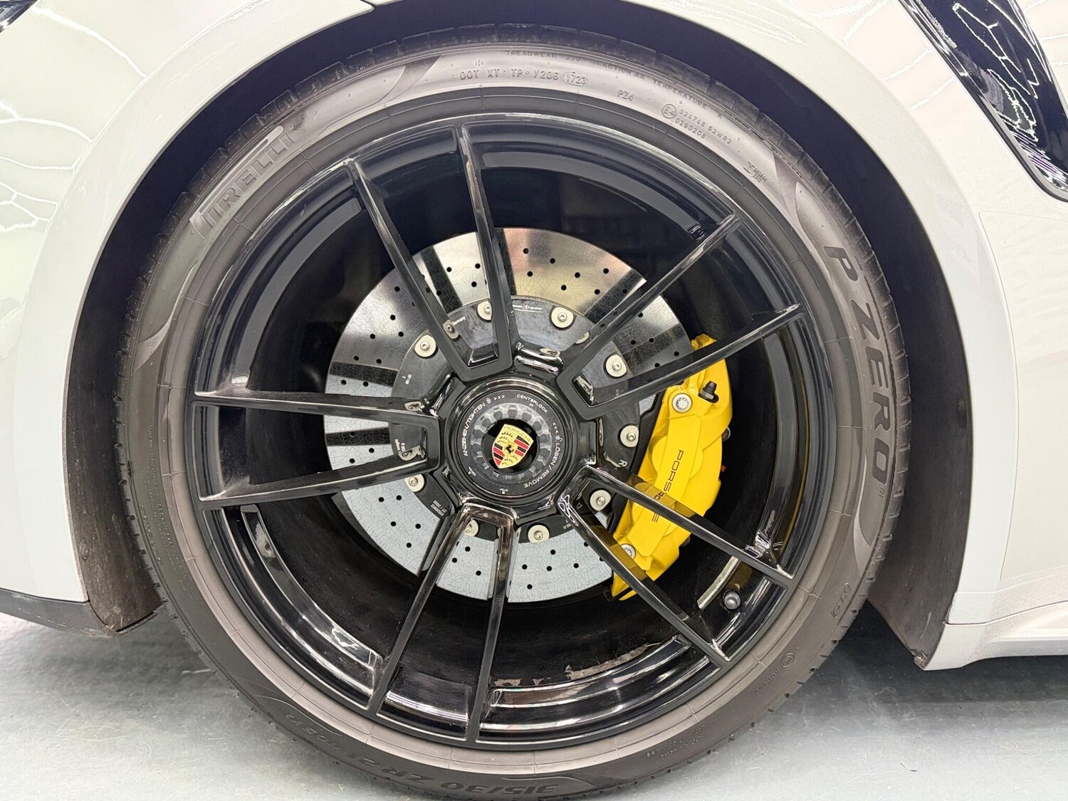 Used Porsche 911 for sale - 77613849: Photo 29