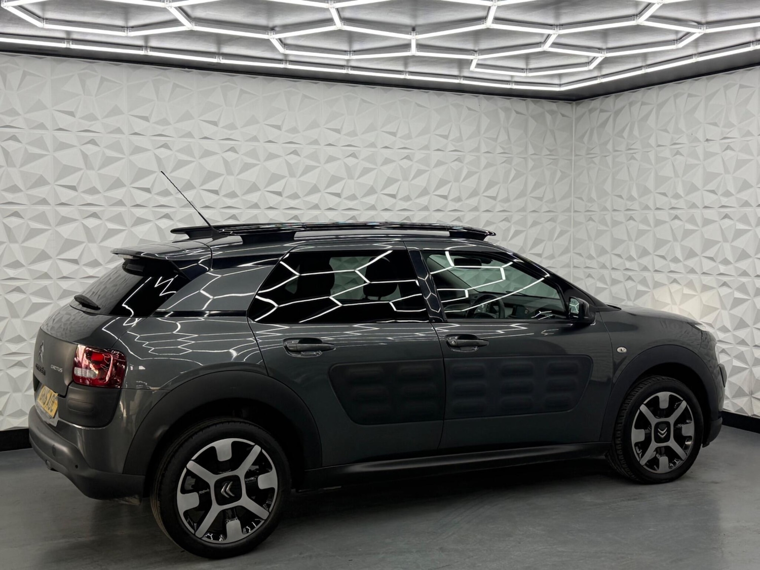 Used Citroen C4 Cactus 2016 for sale - 78205032: Photo 12