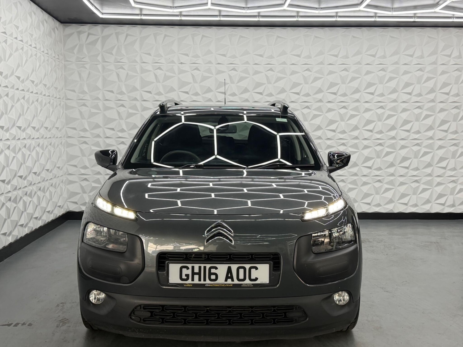 Used Citroen C4 Cactus 2016 for sale - 78205032: Photo 3