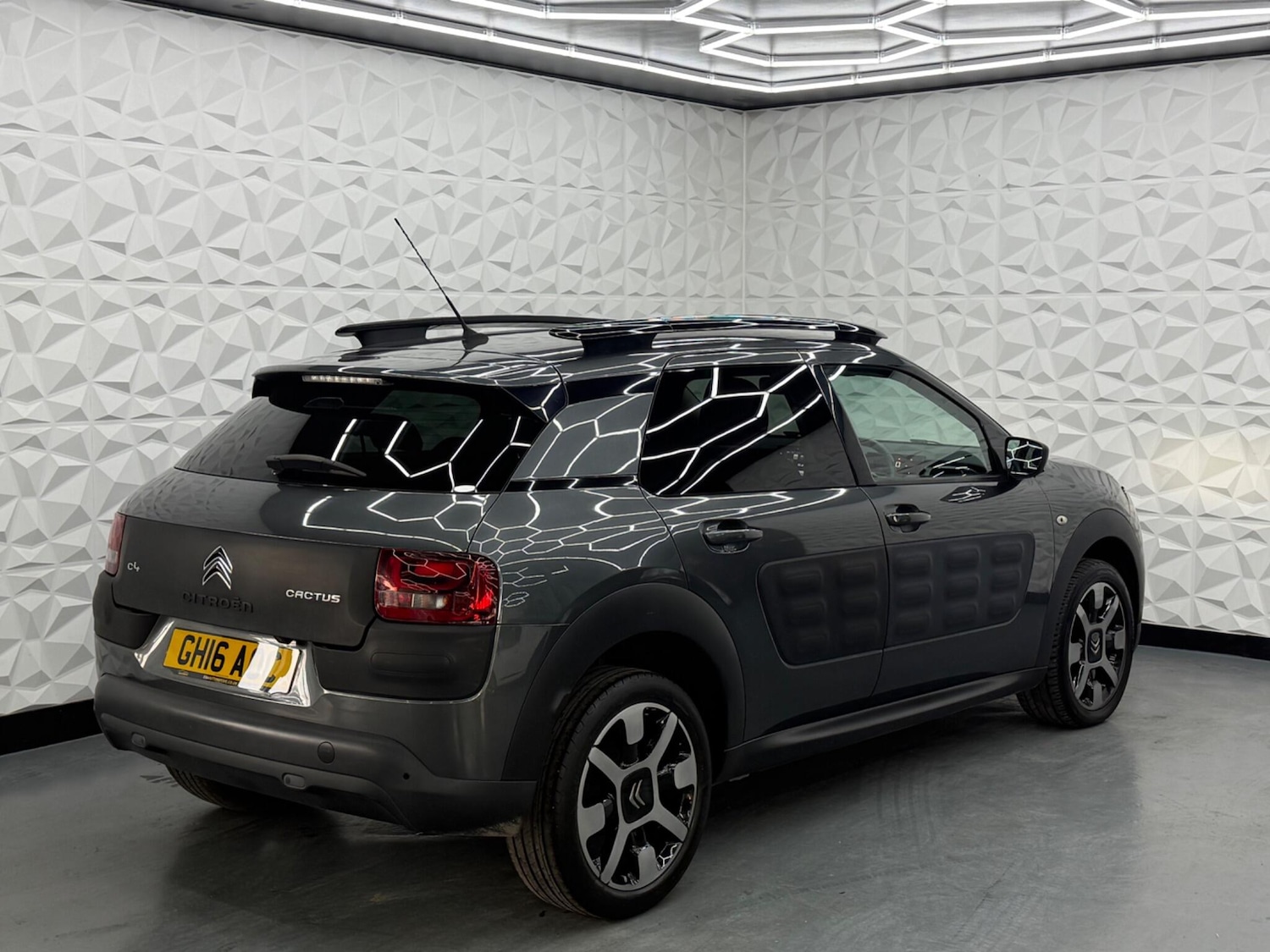 Used Citroen C4 Cactus 2016 for sale - 78205032: Photo 9