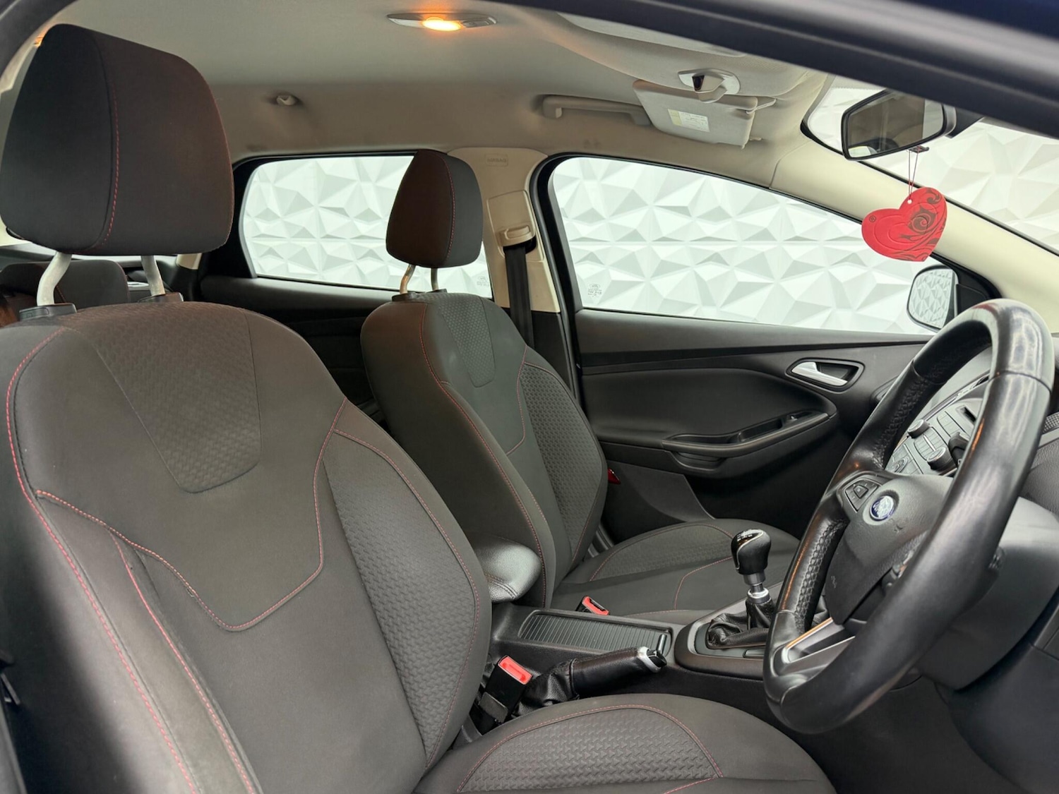 Used Ford Focus 2015 for sale - 77613830: Photo 18