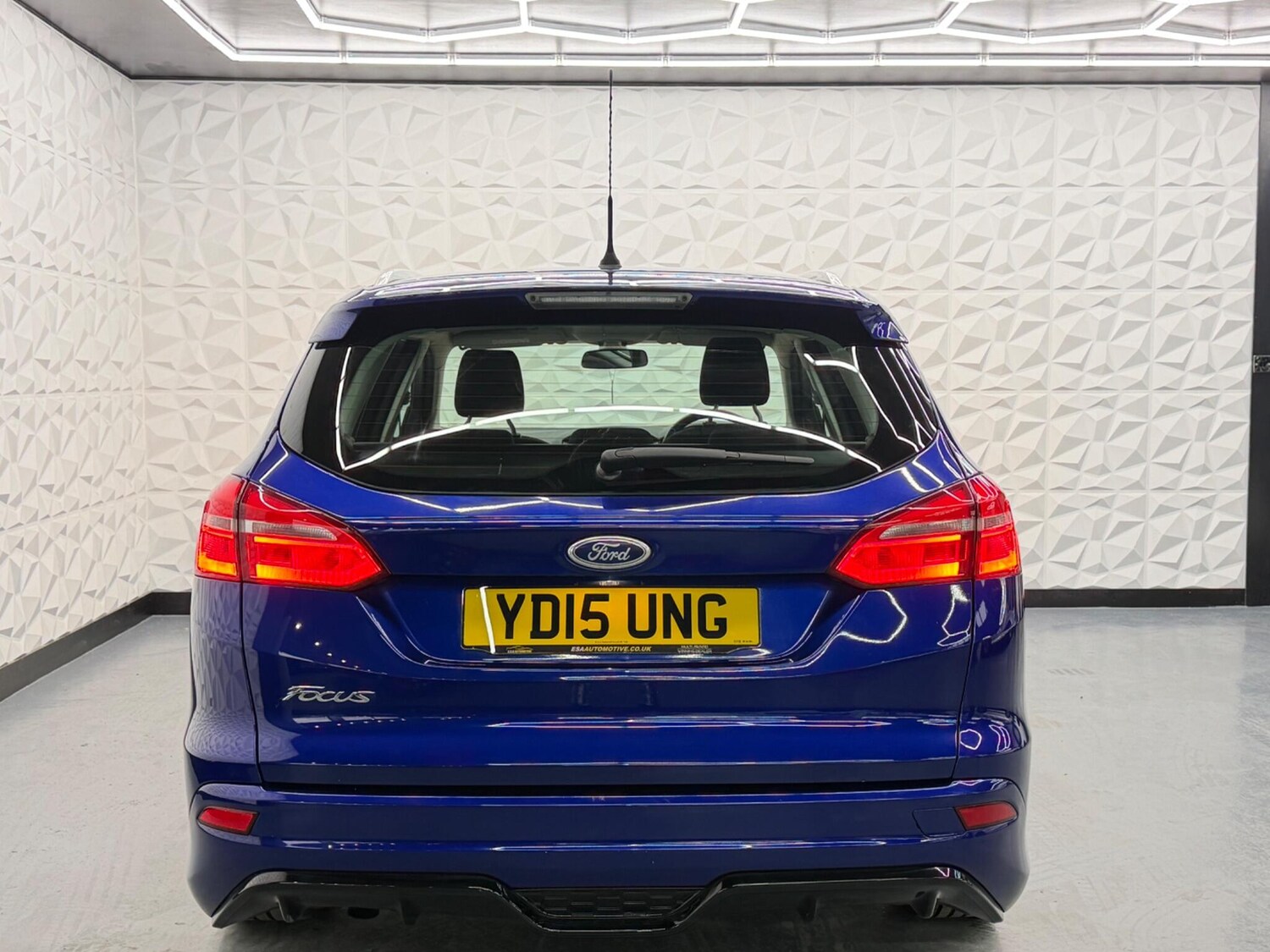 Used Ford Focus 2015 for sale - 77613830: Photo 9