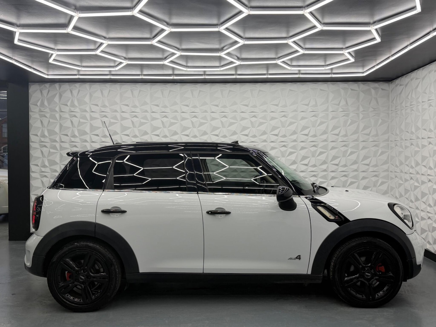 Used MINI Countryman 2011 for sale - 77613829: Photo 12