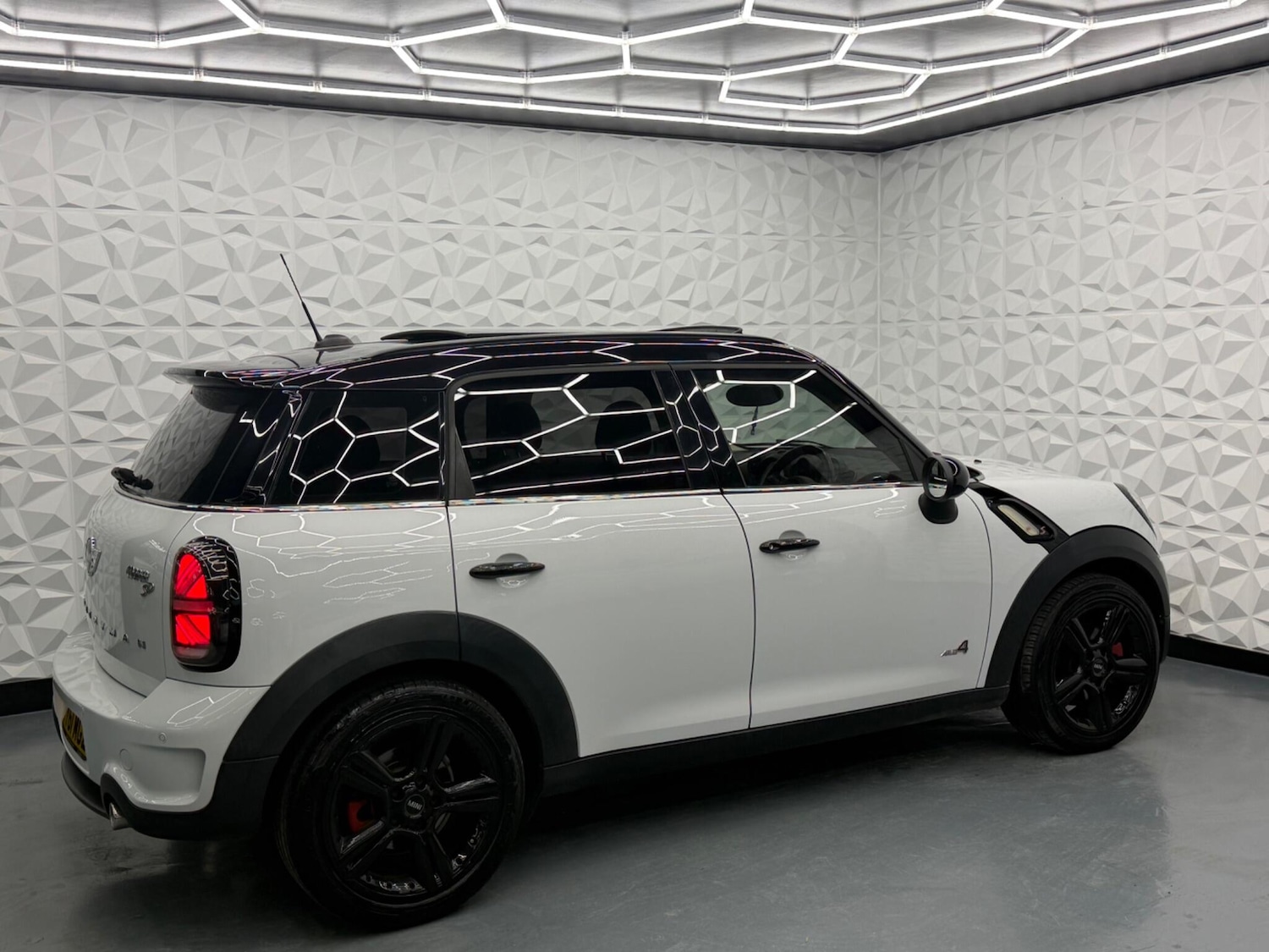 Used MINI Countryman 2011 for sale - 77613829: Photo 9