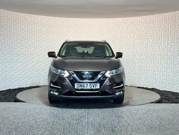 Used Nissan Qashqai 2017 for sale - 79472373: Photo