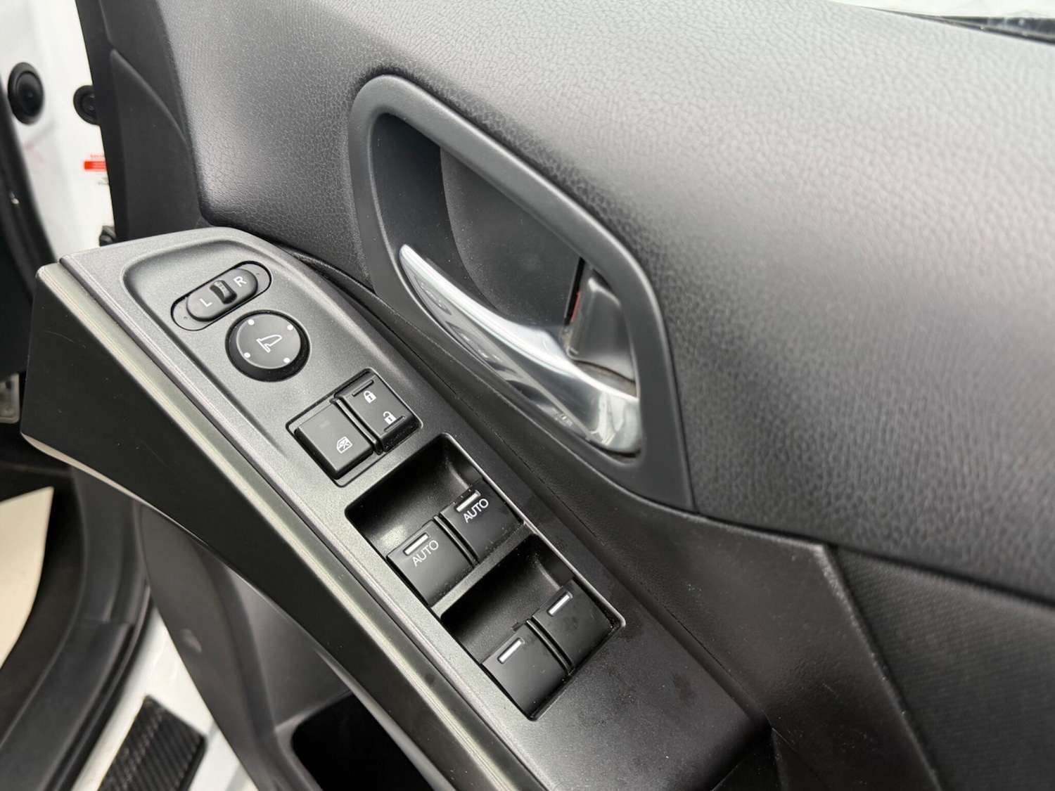 Used Honda Civic 2015 for sale - 77612798: Photo 15