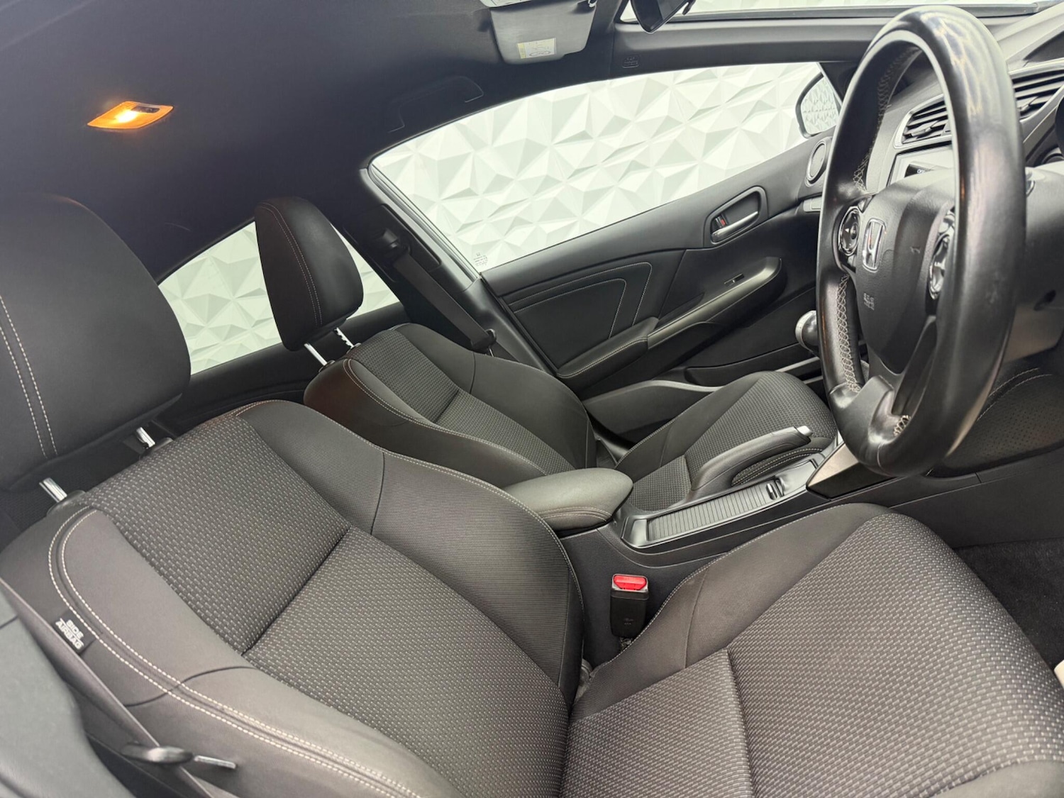 Used Honda Civic 2015 for sale - 77612798: Photo 20