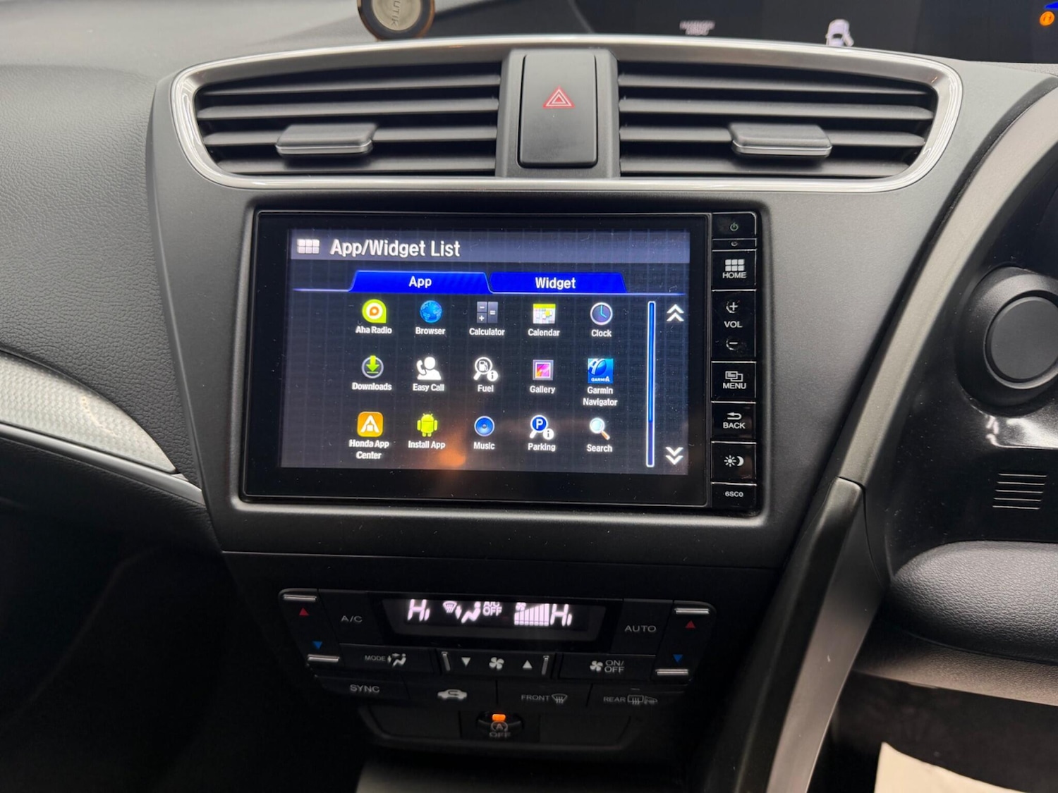 Used Honda Civic 2015 for sale - 77612798: Photo 24